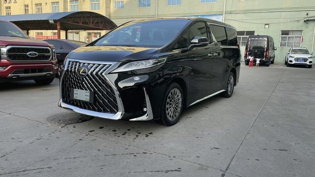 亚洲版雷克萨斯LM350 现车参数解析