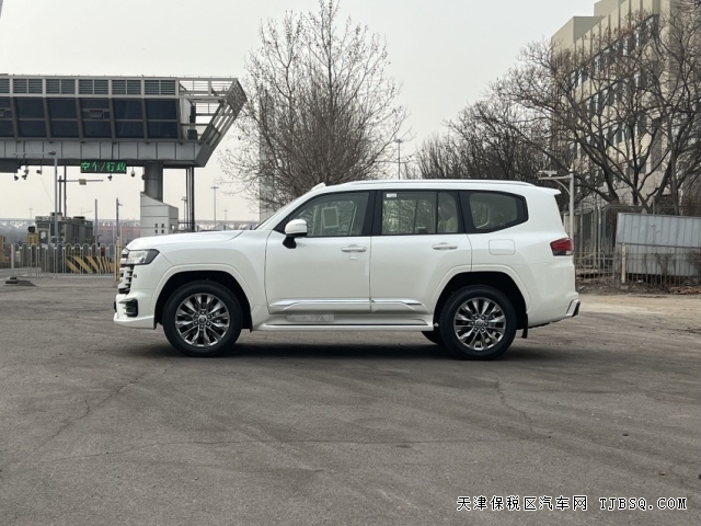 平行进口酷路泽LC3.5 科威特大满配 价优